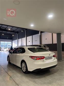 تۆیۆتا کامری